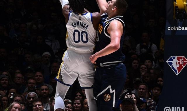 U球体育平台-库里两万分里程碑之夜 勇士进攻返璞归真终迎反弹